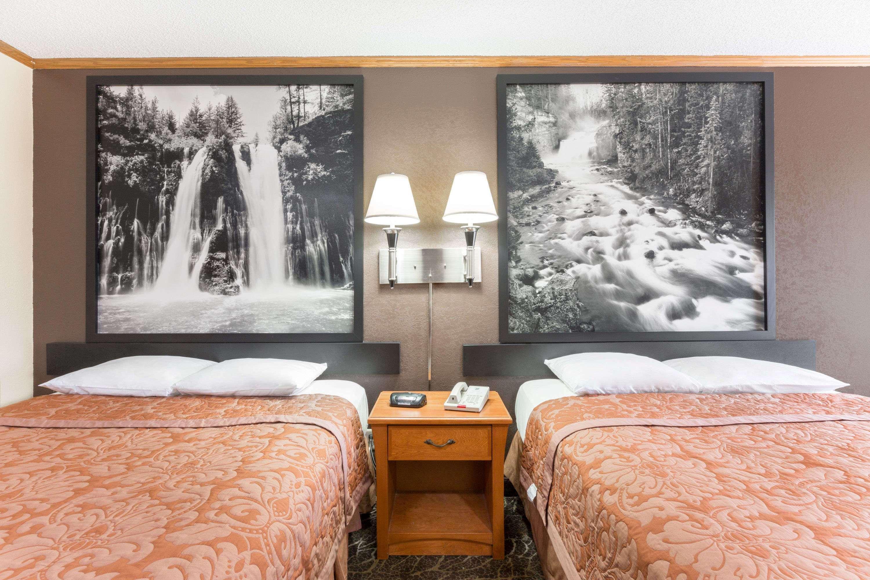 Super 8 By Wyndham Kansas City Airport North Bagian luar foto
