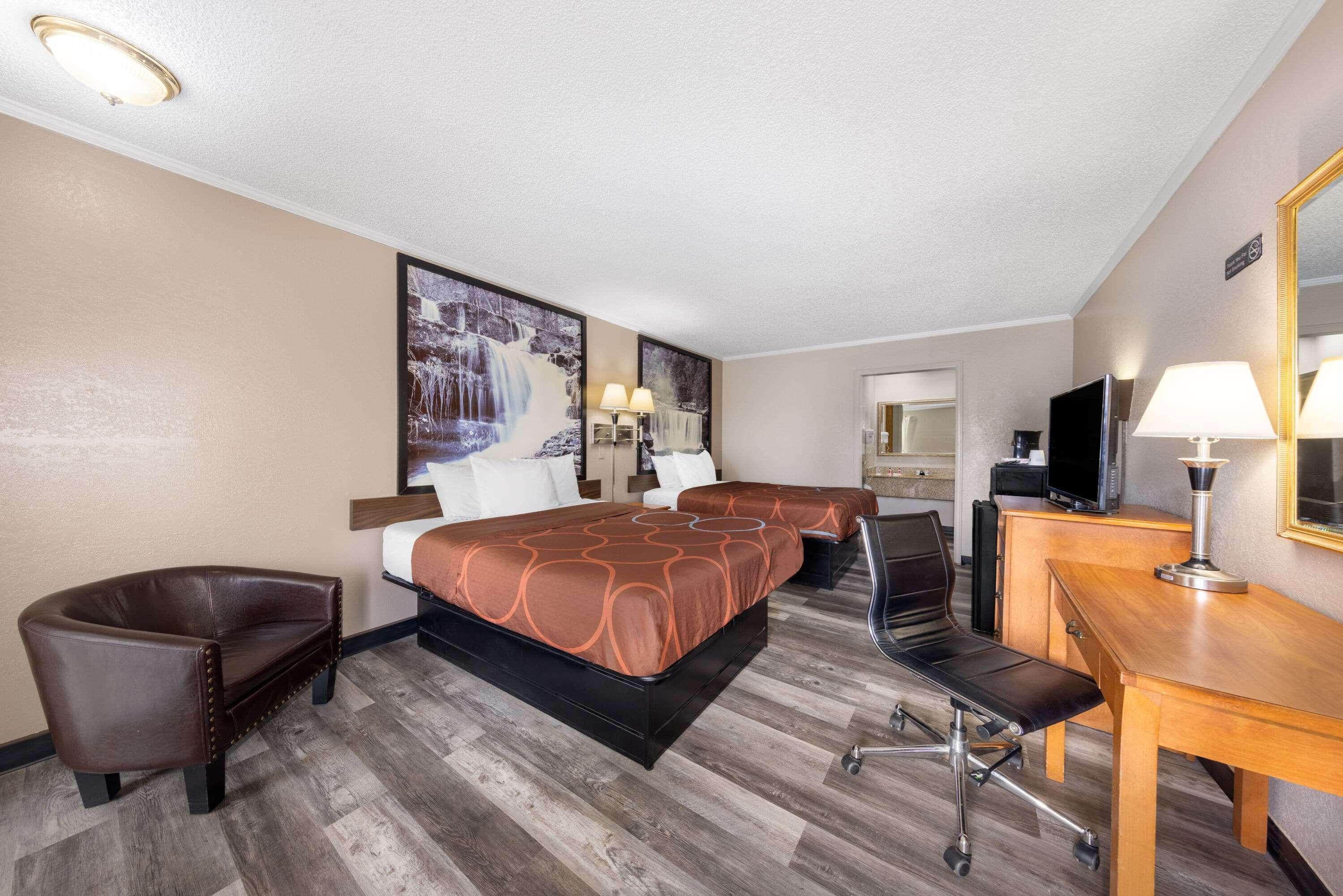 Super 8 By Wyndham Kansas City Airport North Bagian luar foto